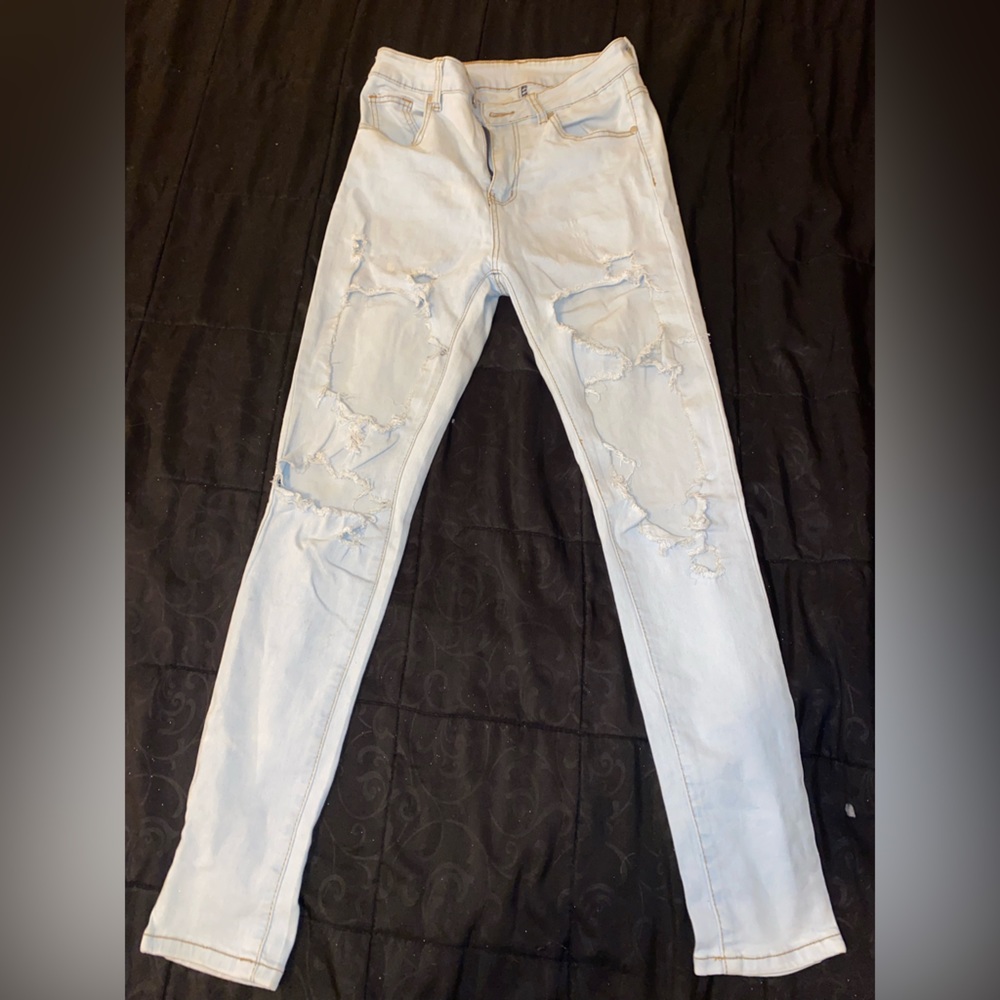 SHEIN light denim ripped jeans